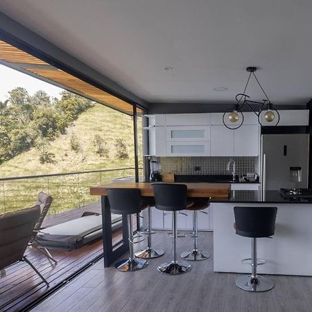 Sky House Cabana Guatape La Pradera  Ngoại thất bức ảnh