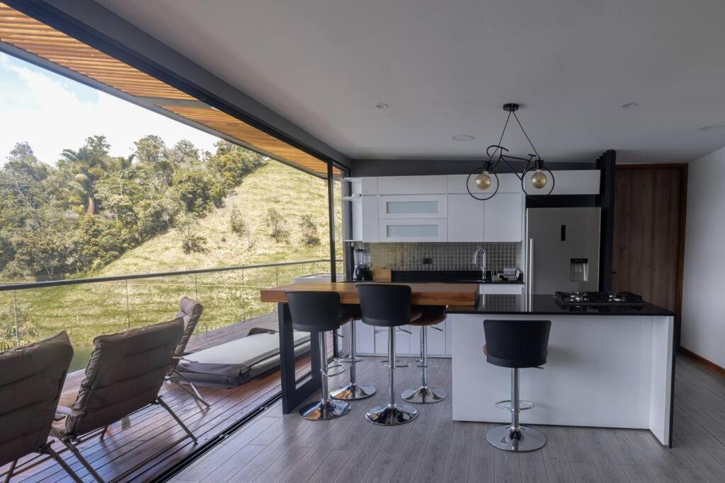 Sky House Cabana Guatape La Pradera  Ngoại thất bức ảnh